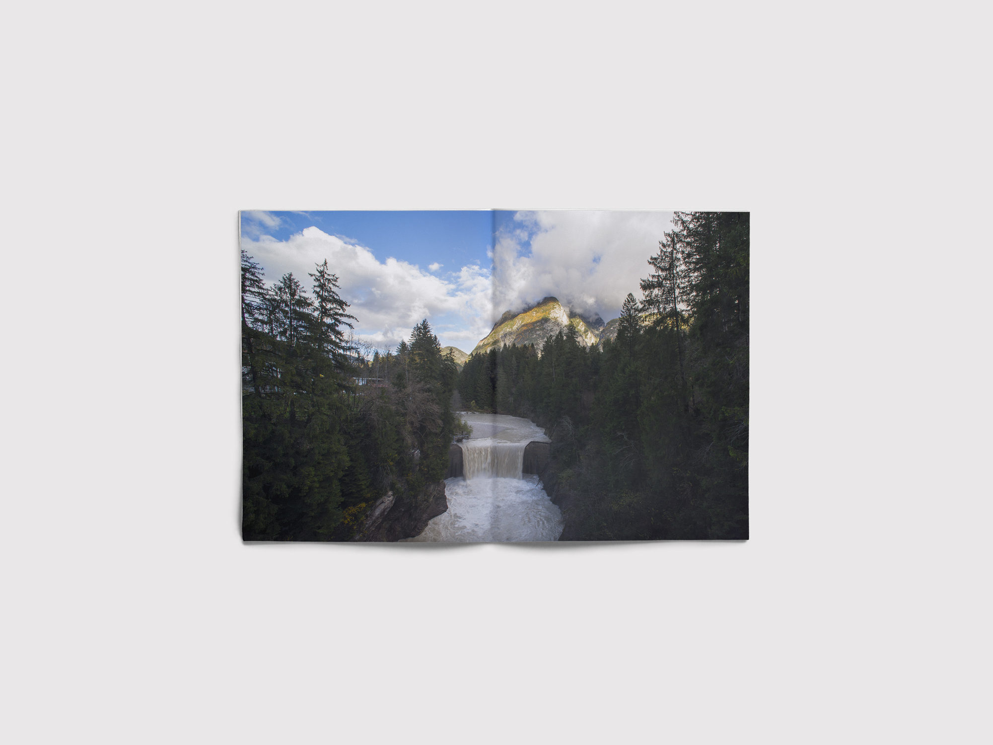 travel_3984225986